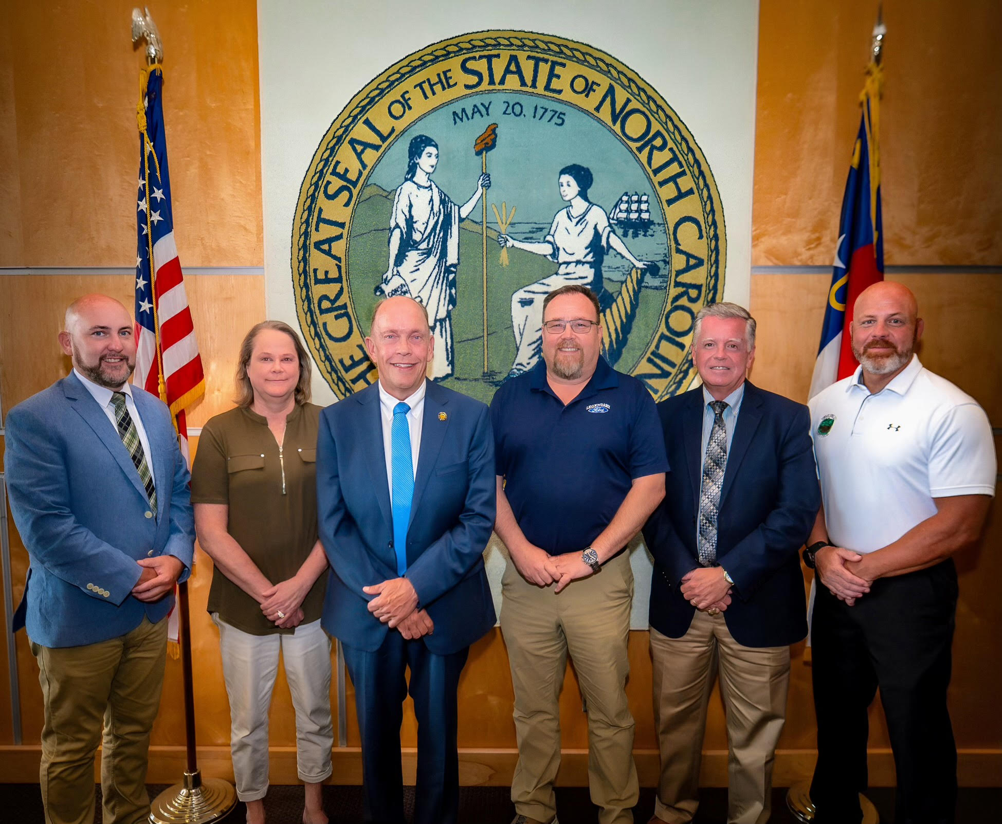 (Left to right) Commissioner Justin Conner, Commissioner Dee Dee Bright, Mayor Steve Holland, Commissioner Shawn Moore, Mayor Pro-Tem John Mark Bennett, and Commissioner Chris Lee